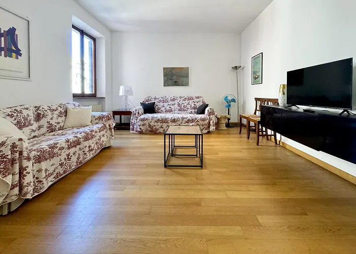 Apartment Jhhit - In The Heart Of Near The Colosseum *